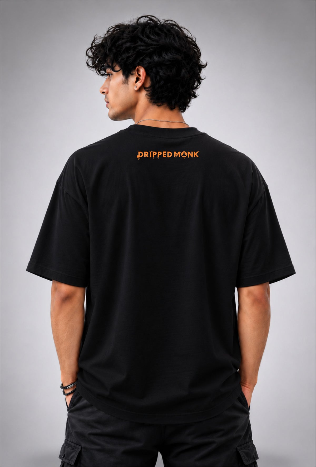 Never Give Up Oversized Graphic Tee - Black