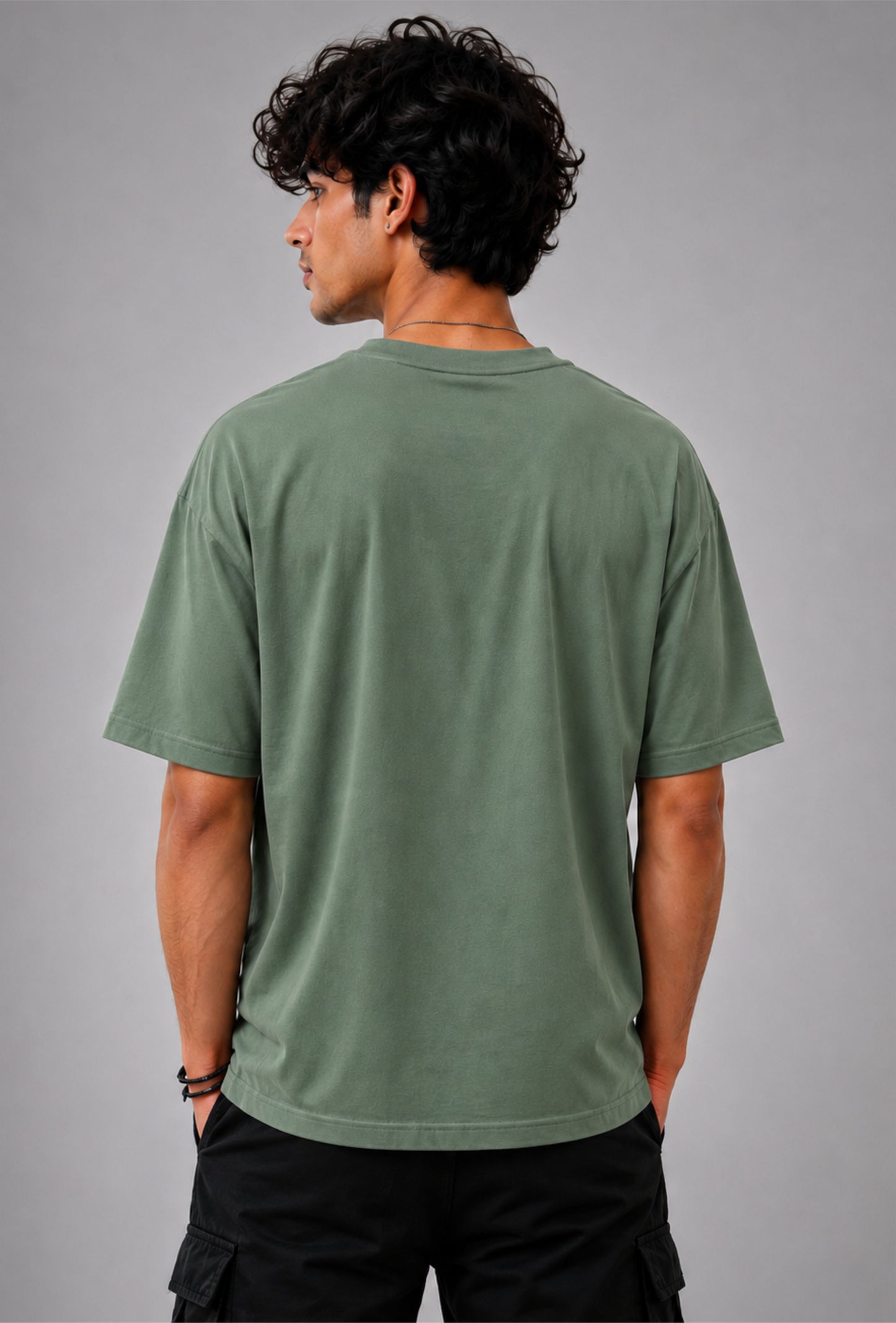 The Essential Tee (UNISEX) Bottle Green