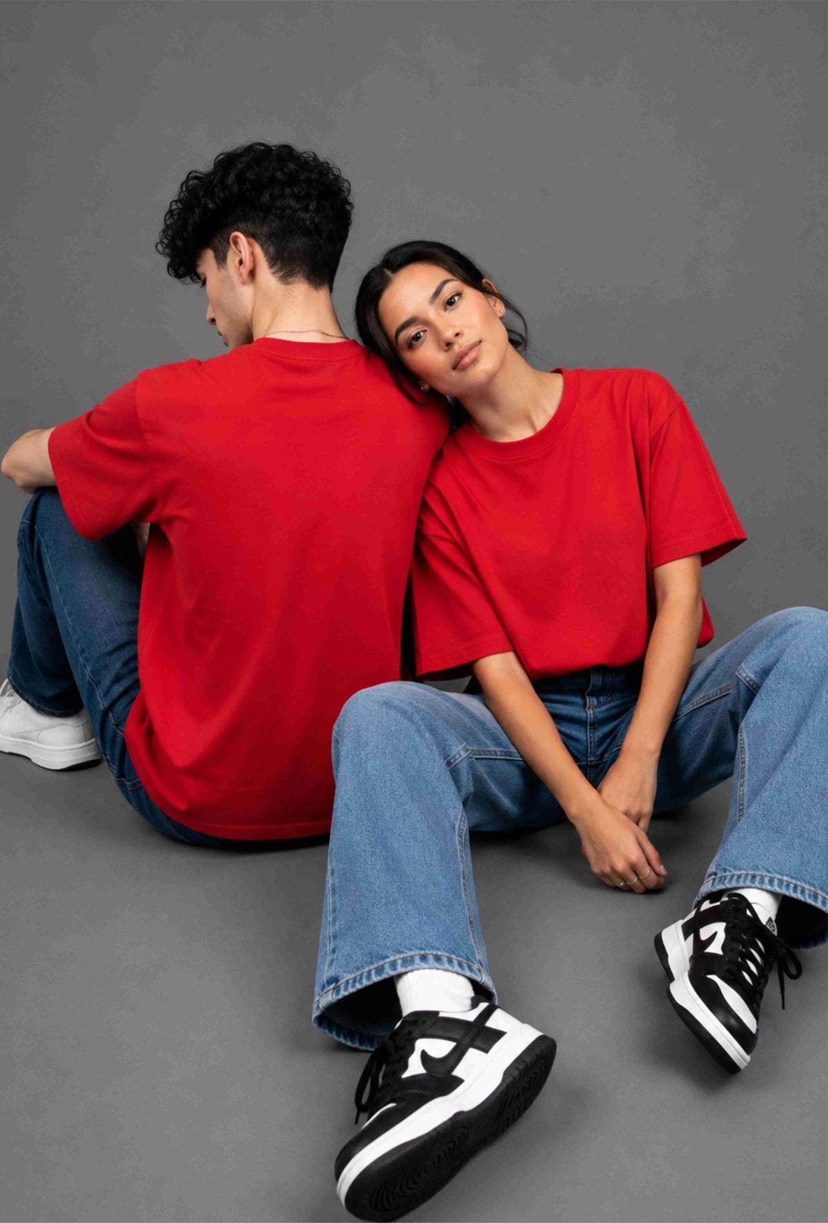 The Essential Tee (UNISEX) Red
